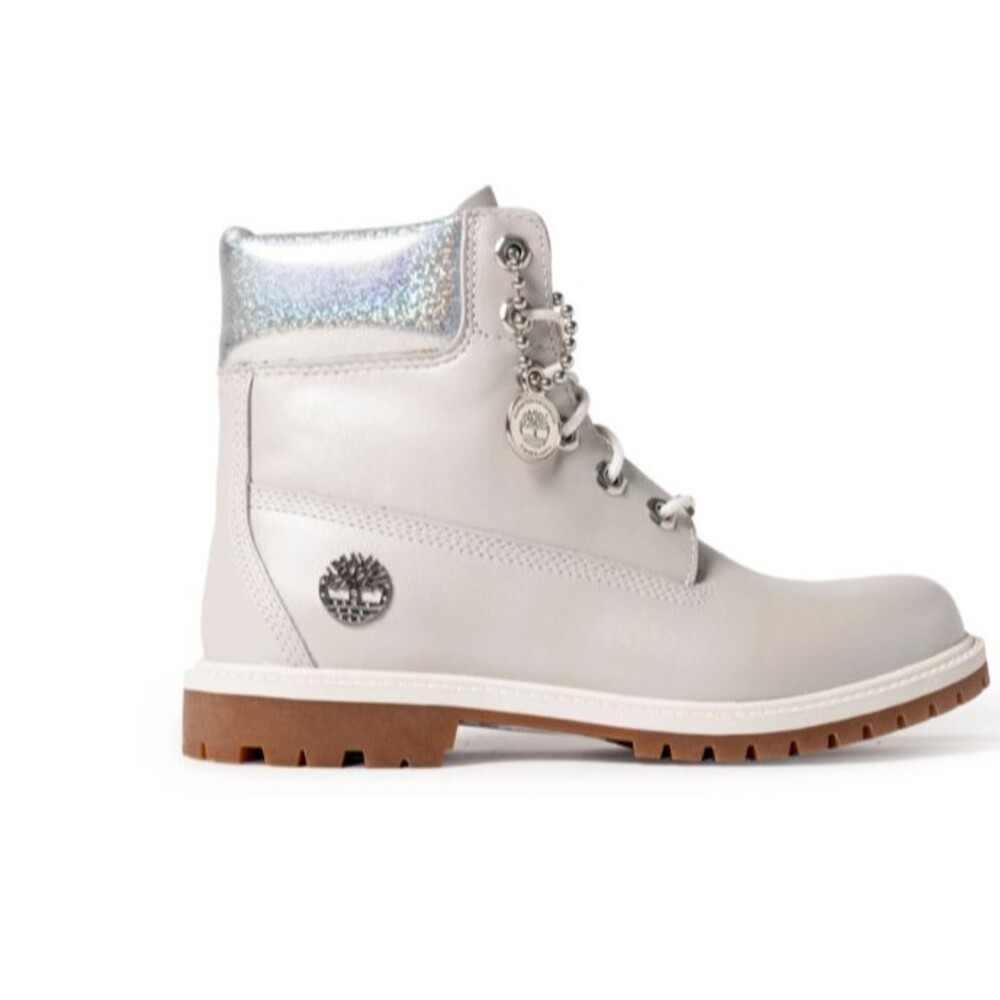 NWOB Timberland Junior Premium 6" Boots